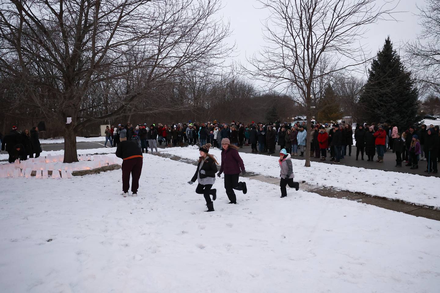 Hundreds came out to show support outside Lynn Smith’s home in Plainfield. Lynn is battling stage 4 colon cancer.