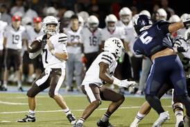 2025 IHSA playoff outlook for Week 8: What do CCL/ESCC teams need to do to make the field of 256?