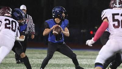 Lincoln-Way East QB Braden Tischer determined to eliminate the doubters
