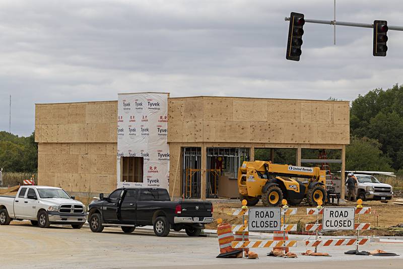 The Chipotle building at Dixon’s Gateway Project is coming along Thursday, Sept. 28, 2023. Along with the new restaurant, ground has been broken for a multi-tenant building.