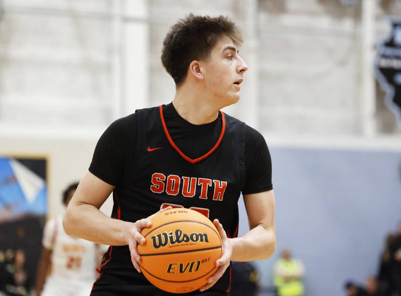Wheaton Warrenville South's David Showman (23) looks for an outlet during the IHSA boys class 4A Willowbrook regional final between Wheaton Warrenville South and Batavia on Friday, Feb. 27, 2026 in Villa Park, IL.