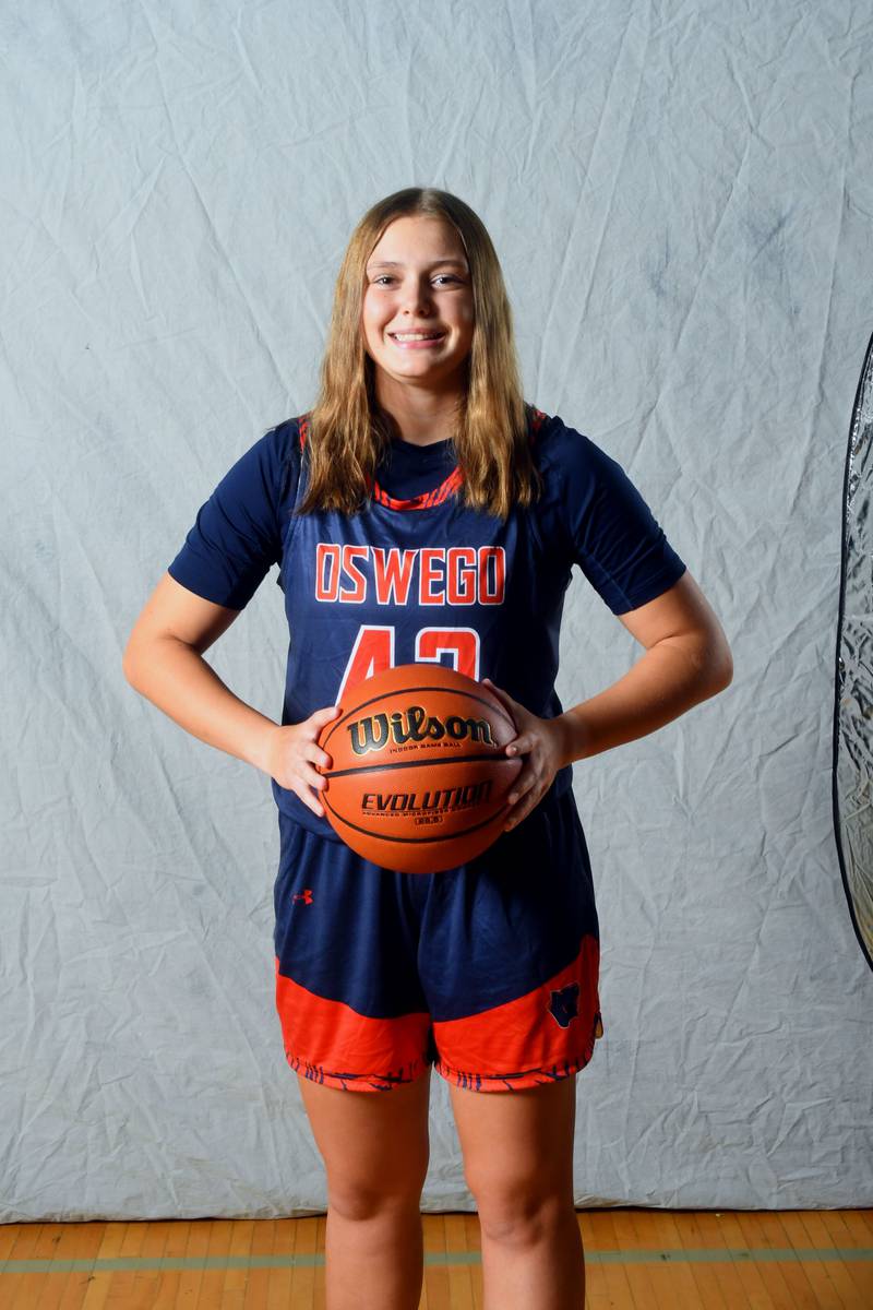 Oswego junior Kendall Grant