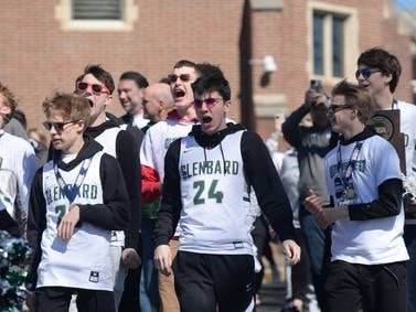 Boys Basketball: Glenbard West celebrates state champion Hilltoppers at rally