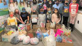 Troy 4th graders making holidays brighter for the troops