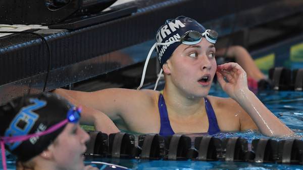 Dundee-Crown co-op’s Rachel Johnson wins 2 state medals at IHSA state girls swimming meet