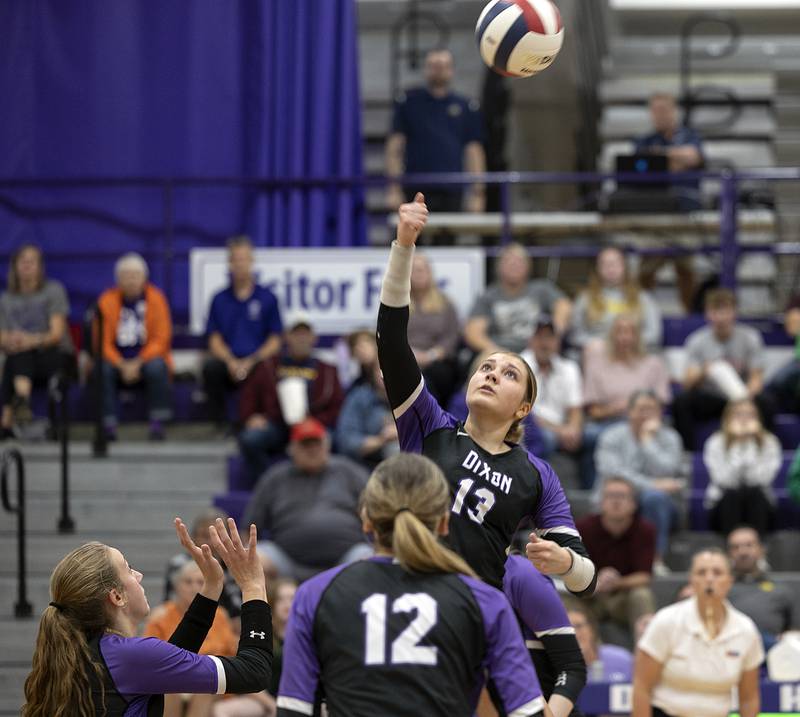 Dixon’s Solis Thompson plays the ball over the net against L-P Tuesday, Oct. 29, 2024, at the class 3A regional semifinal in Dixon.