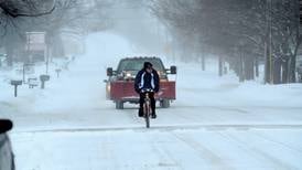 Season’s first big snowfall starts Monday night; northern Illinois could see 7-11 inches