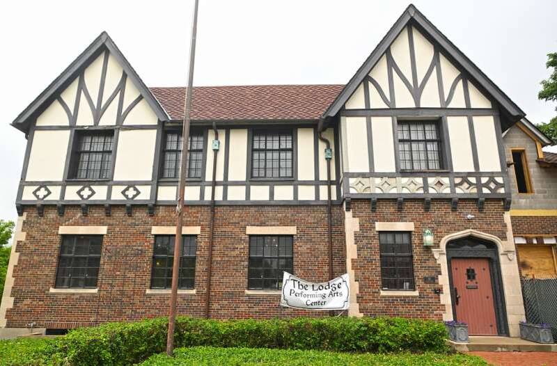 The Lodge Performing Arts Center will be the permanent home for Students on Stage, a subsidiary of Schaumburg On Stage, and point2point productions. In addition, it will be available to other theater companies to rent throughout the year.