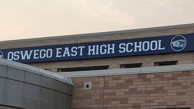 Oswego East High School teacher resigns after investigation into alleged grooming behavior