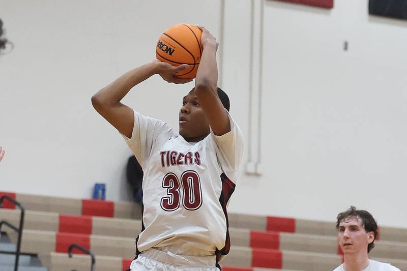 Plainfield North’s Pierre Pointer takes the midrange shot against Naperville Central on Wednesday, Jan 22, 2025 in Plainfield.