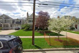 Single-family home in Glen Ellyn goes for $2.65 million