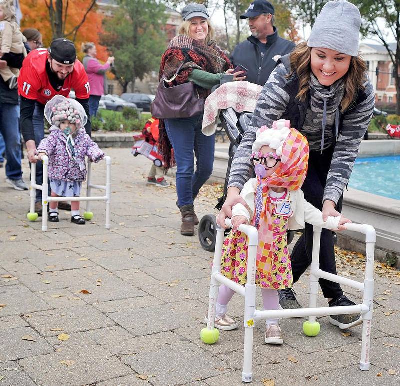 PHOTOS Downtown Ottawa hosts its first costume parade Shaw Local