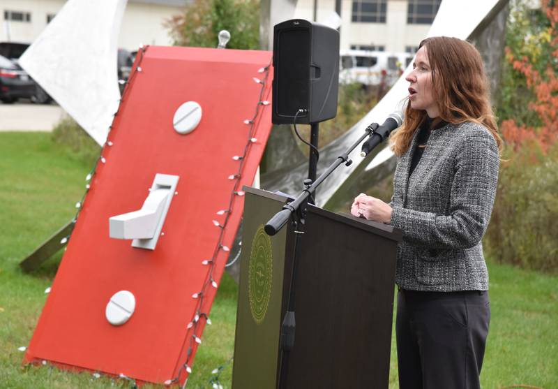 Jodie Wollnik, Director of Kane  county Environmental  and Water Resources  speaks about the solar field project at the Kane County Judicial Center in St. Charles, on Friday, Oct. 20, 2023.