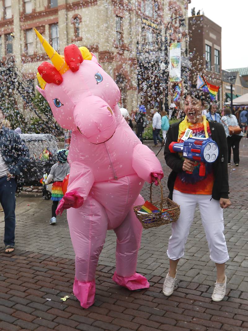 Photos: 2023 Woodstock PrideFest Parade – Shaw Local