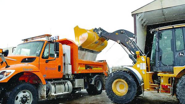 IDOT hiring seasonal ‘Snowbirds’ for winter road maintenance