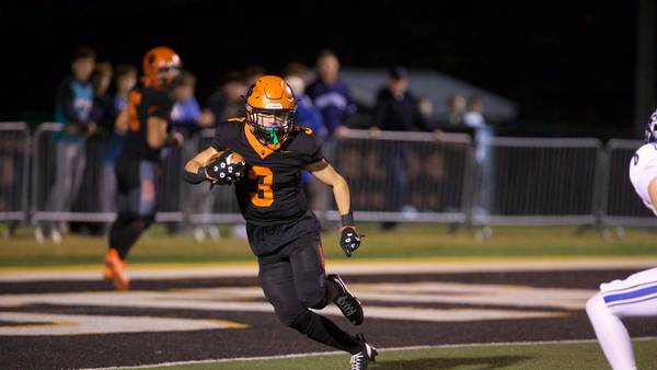 Owen Yorke runs wild, goes for five touchdowns to help Wheaton Warrenville South over St. Charles North