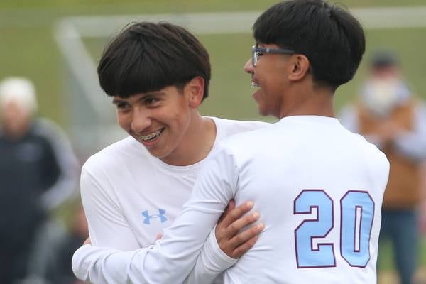 Kankakee dominates L-P to win regional championship