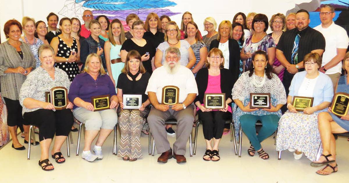 Sandwich School District 430 honors veteran staffers, new retirees