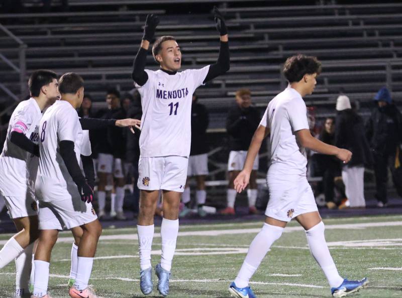 Mendota's Caser Casas fires up the crowd during the Class 1A Supersectional game on Monday, Nov. 3, 2025 at Mendota High School.