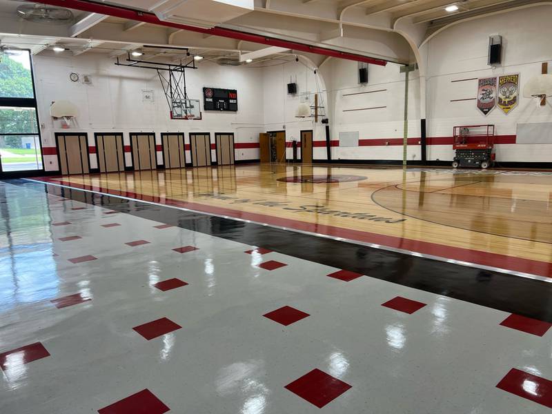 The Northbrook Middle School gymnasium in Mendota was upgraded.