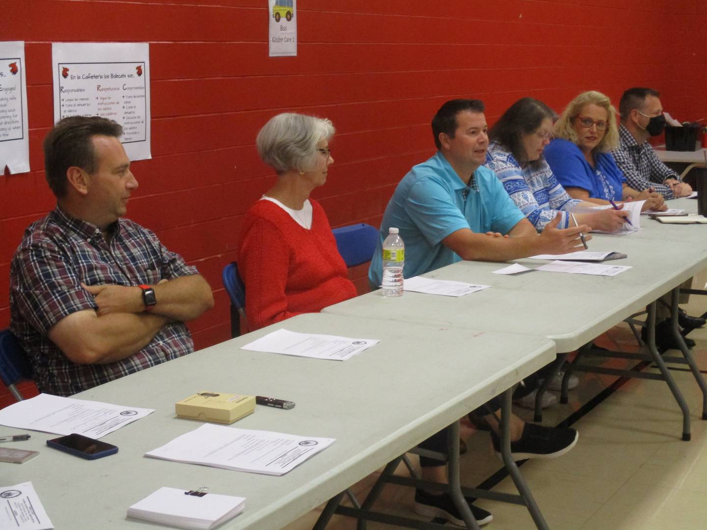 Kendall County Board member Scott Gengler, center, leads a meeting of the Planning, Building and Zoning Committee on Sept. 14, 2022 at Boulder Hill Elementary School.