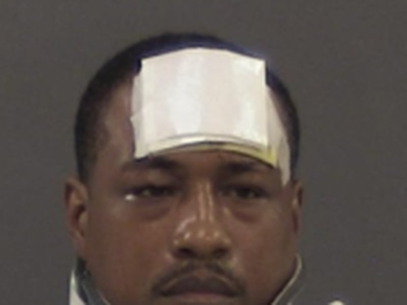 Lemont man flees Bolingbrook police, crashes into vehicle, injuring mother and infant