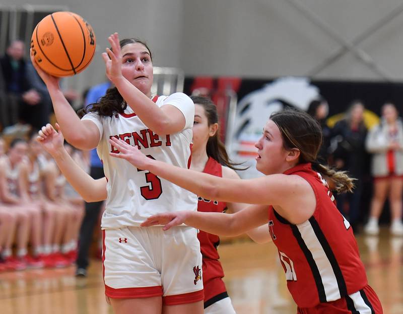 Benet’s  Aria Mazza (3) shoots and scores during a game against Marist on January 8, 2025 at Benet Academy in Lisle.