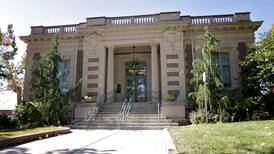 Musician, historian Barry Cloyd to perform at La Salle library April 22