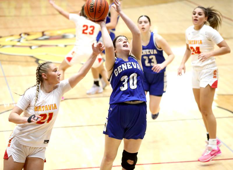 Geneva’s Keira McCann shoots the ball during the Class 4A Batavia Sectional final on Thursday, Feb. 22, 2024.