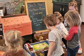 Geneva preschool donates 300 pounds of food to Northern Illinois Food Bank