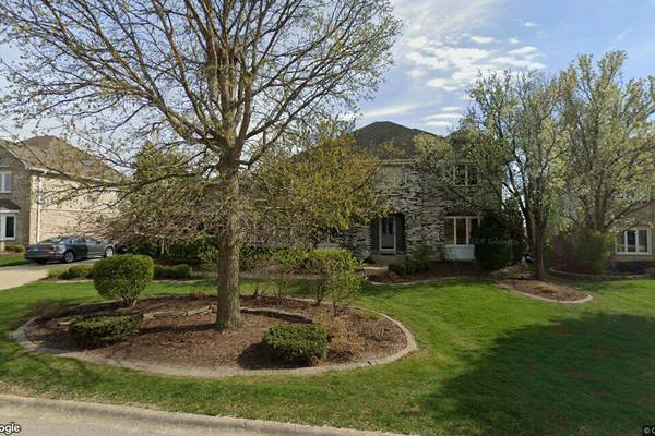 Single-family home in Homer Glen goes for $635,000