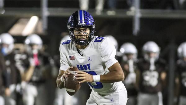 Lincoln-Way East QB Jonas Williams named Illinois Gatorade Football Player of the Year