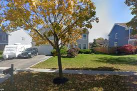 Single-family home in Algonquin goes for $405,000