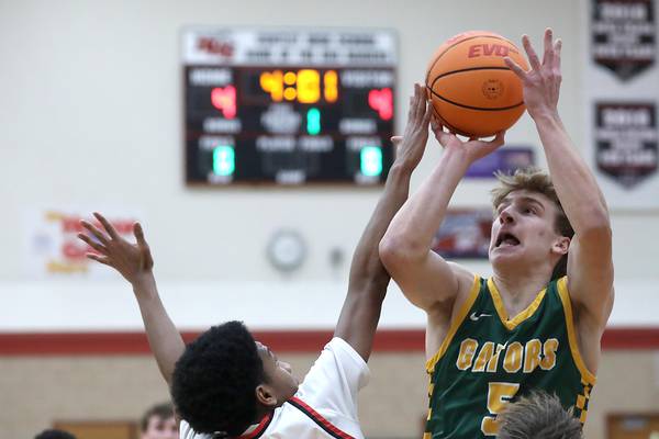 Carson Trivellini, Nick Stowasser steer Crystal Lake South past Huntley