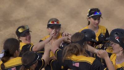 Softball: Joliet West overcomes 4-run deficit in 7th inning to beat Plainfield North