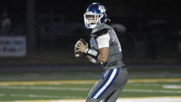 Newman gets big win, Dixon rolls: Sauk Valley football notes