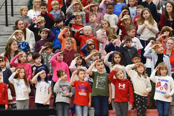 Oregon School District, VFW pay tribute to veterans