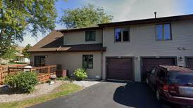 Sale closed in Sycamore: $194,000 for a three-bedroom home