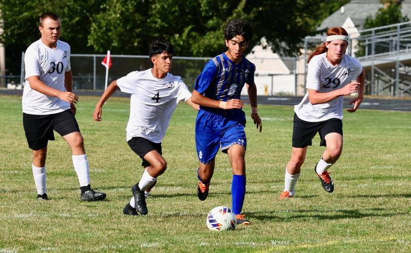 Princeton's Erfaan Yousufy gets a head of the pack in Tuesday's Three Rivers soccer match against Riverdale at Bryant Field. The Tigers won 3-1.