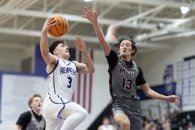 Ethan Taxis sinks driving layup, lifts Plano over Marengo in final seconds