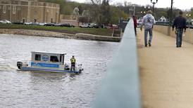 Dixon police conducting recovery search to find person who jumped from Peoria Avenue bridge into Rock River 
