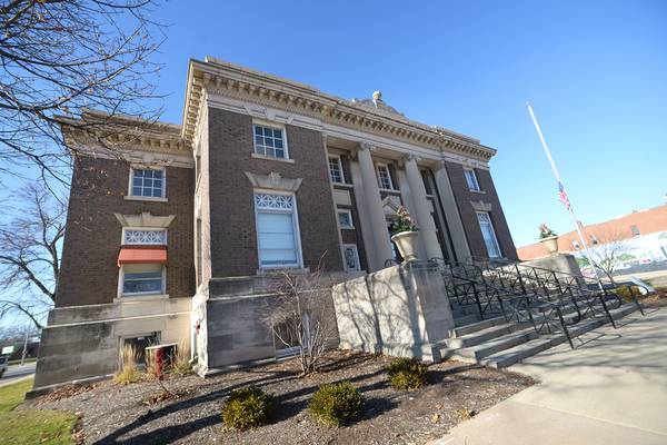 Streator library fills May with scavenger hunts, art classes and mystery games