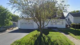 Single-family home sells in Dixon for $145,000