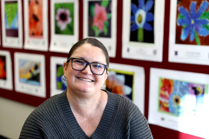 Holly Deitchman is the director of communications and community outreach for Batavia School District 101.