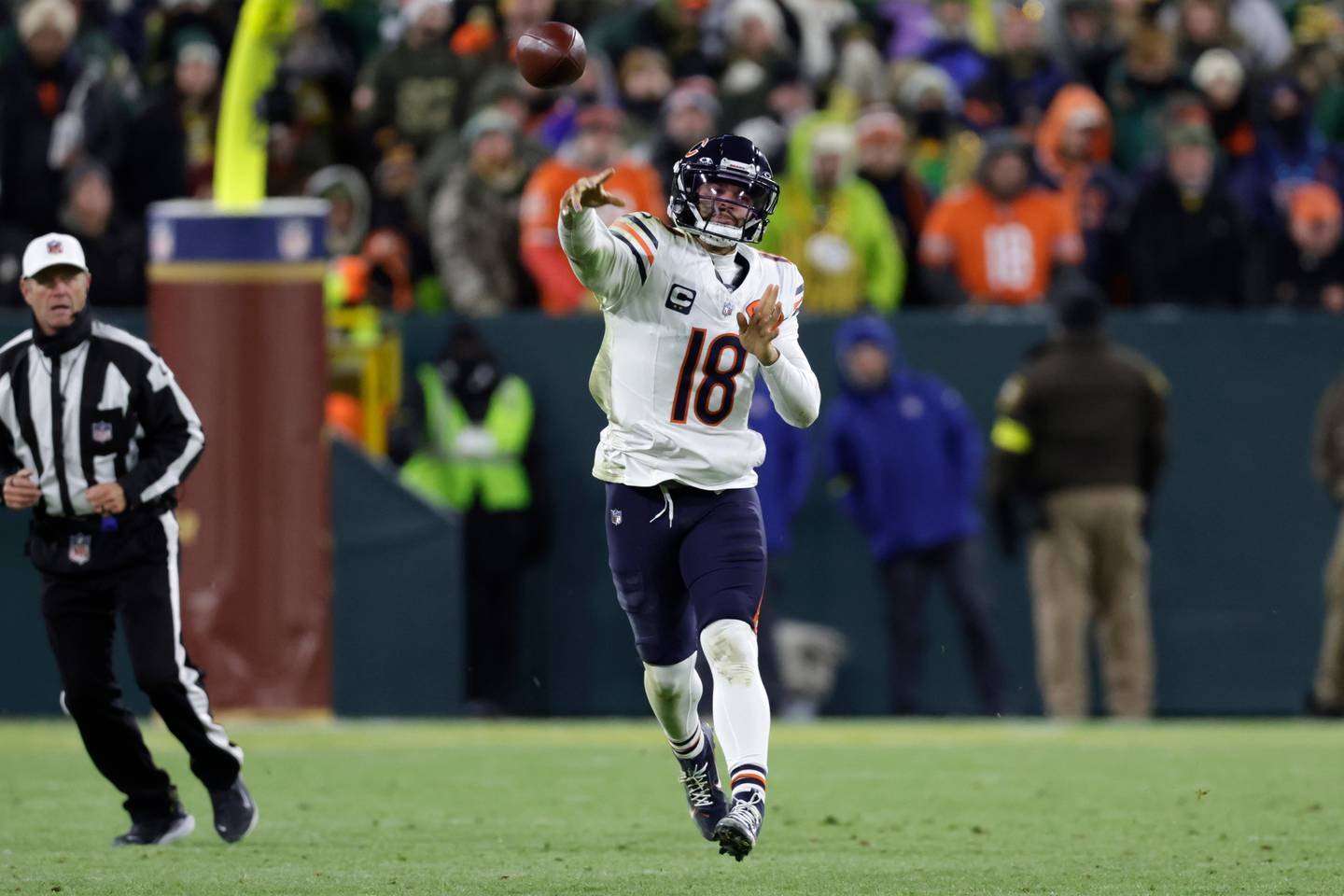 Chicago Bears quarterback Caleb Williams passes against the Green Bay Packers during the second half of an NFL football game, Sunday, Dec. 7, 2025, in Green Bay, Wis. (AP Photo/Matt Ludtke)