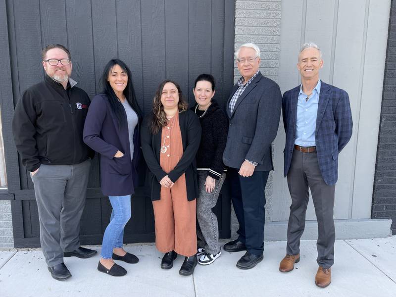 Grow Spring Valley Past-President JC Heerdt (left), President Sarah Kinkin, Secretary Danielle Wildhart and Vice President Lisa Holocker stand with Starved Rock Country Community Foundation Board President Reed Wilson and President and CEO Fran Brolley.