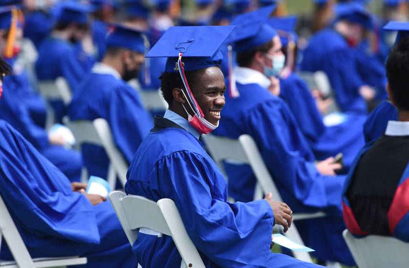 Photos Glenbard South graduation ceremony Shaw Local