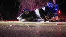 4 injured in Woodstock-area rollover crash on Thanksgiving
