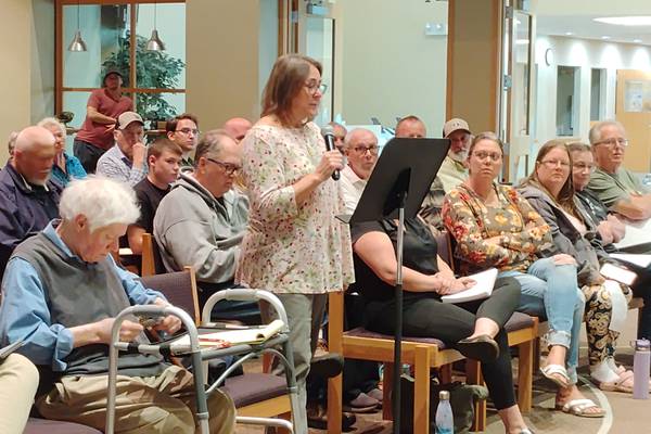 Hearing on plans for 900 residences in Campton Hills to continue Thursday