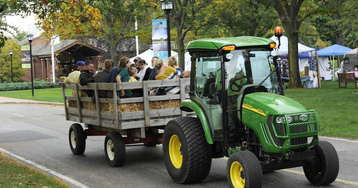 Fun, food and festivities highlight final day of Cantigny Fall Festival